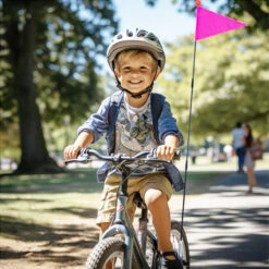 Assortiment De Drapeaux De Sécurité Pour Vélo -Fun Eco Bikes Boutique assortiment de drapeaux de securite pour velo 1 4