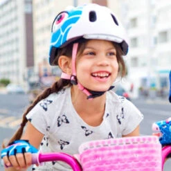 Casque Vélo Enfant Girafe Bleue Crazy Safety 9 Casque Vélo Enfant Girafe Bleue Crazy Safety -Fun Eco Bikes Boutique casque velo enfant girafe bleue crazy safety 4