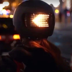 Casque Vélo Urbain Intelligent Lumos Matrix Blanc Avec éclairage -Fun Eco Bikes Boutique casque velo urbain intelligent lumos matrix blanc avec eclairage 6