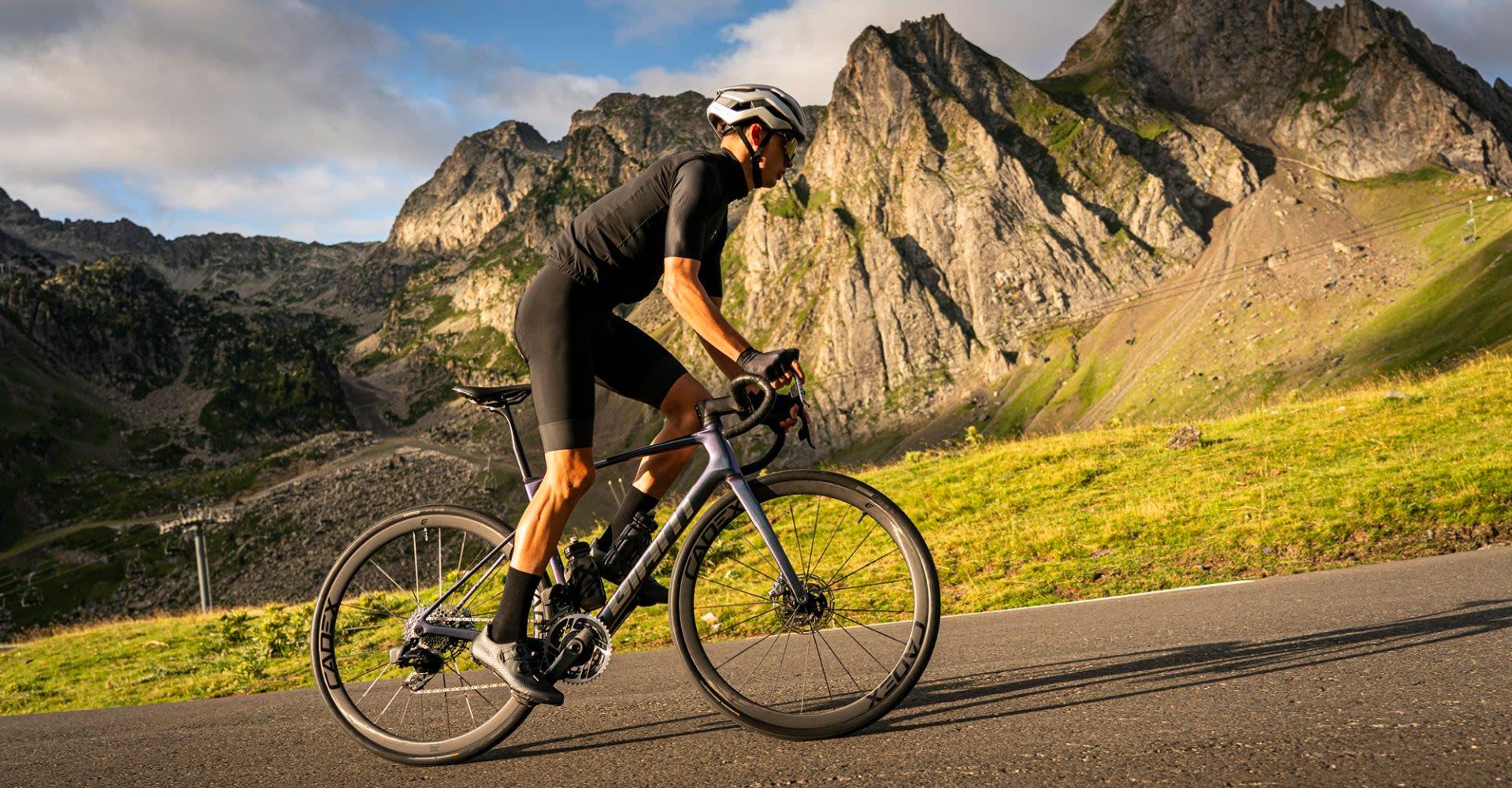 Devant -Fun Eco Bikes Boutique comment choisir son velo route banniere