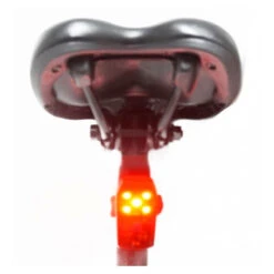 Feu Arrière Stop 5 LED Avec Cpateur De Mouvement Pour Vélo 5 Feu Arrière Stop 5 LED Avec Cpateur De Mouvement Pour Vélo -Fun Eco Bikes Boutique feu arriere stop 5 led avec cpateur de mouvement pour velo 2