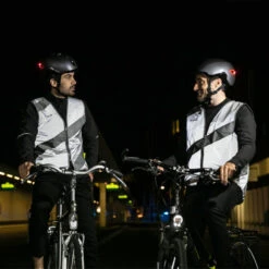 Gilet De Sécurité Cycliste Avec Bandes Réfléchissantes Roadie Wowow 7 Gilet De Sécurité Cycliste Avec Bandes Réfléchissantes Roadie Wowow -Fun Eco Bikes Boutique gilet de securite cycliste avec bandes reflechissantes roadie wowow 3