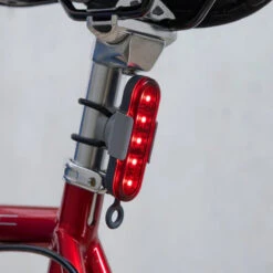 Paires D'éclairages Vélo Avant Arrière Reelight Stadium USB-C 13 Paires D'éclairages Vélo Avant Arrière Reelight Stadium USB-C -Fun Eco Bikes Boutique paires d eclairages velo avant arriere reelight stadium usb c 3