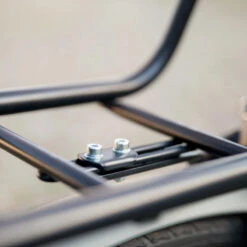 Porte-bagages De Vélo à Fixation Avant Sur Fourche - Steco -Fun Eco Bikes Boutique porte bagages de velo a fixation avant sur fourche steco 1 2