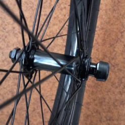 Remorque Vélo Utilitaire Cargo Large Roue 20x3.00 - Charge 80 Kg 18 Remorque Vélo Utilitaire Cargo Large Roue 20x3.00 - Charge 80 Kg -Fun Eco Bikes Boutique remorque velo utilitaire cargo large roue 20x300 charge 100 kg 7